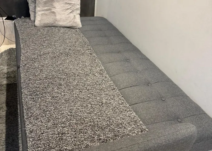 Zara At Raphael France